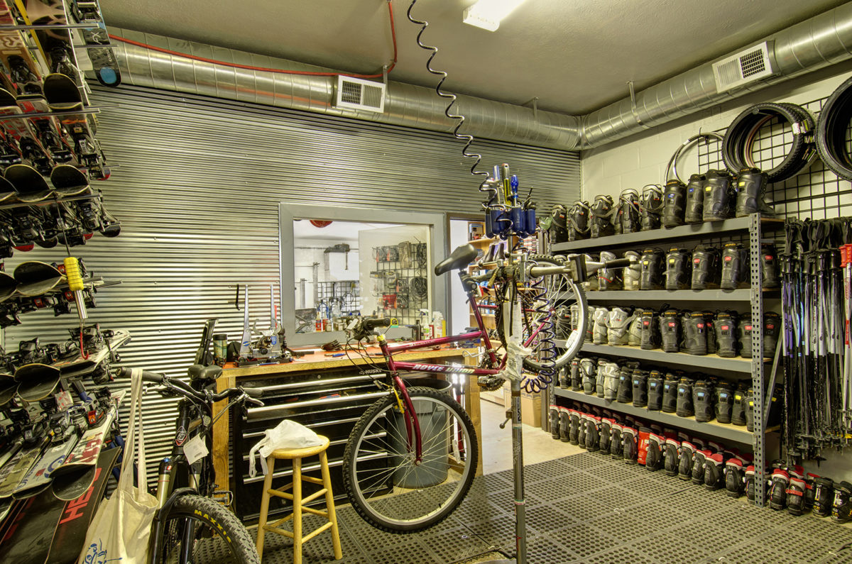 Bike and Ski Store – Castle Rock